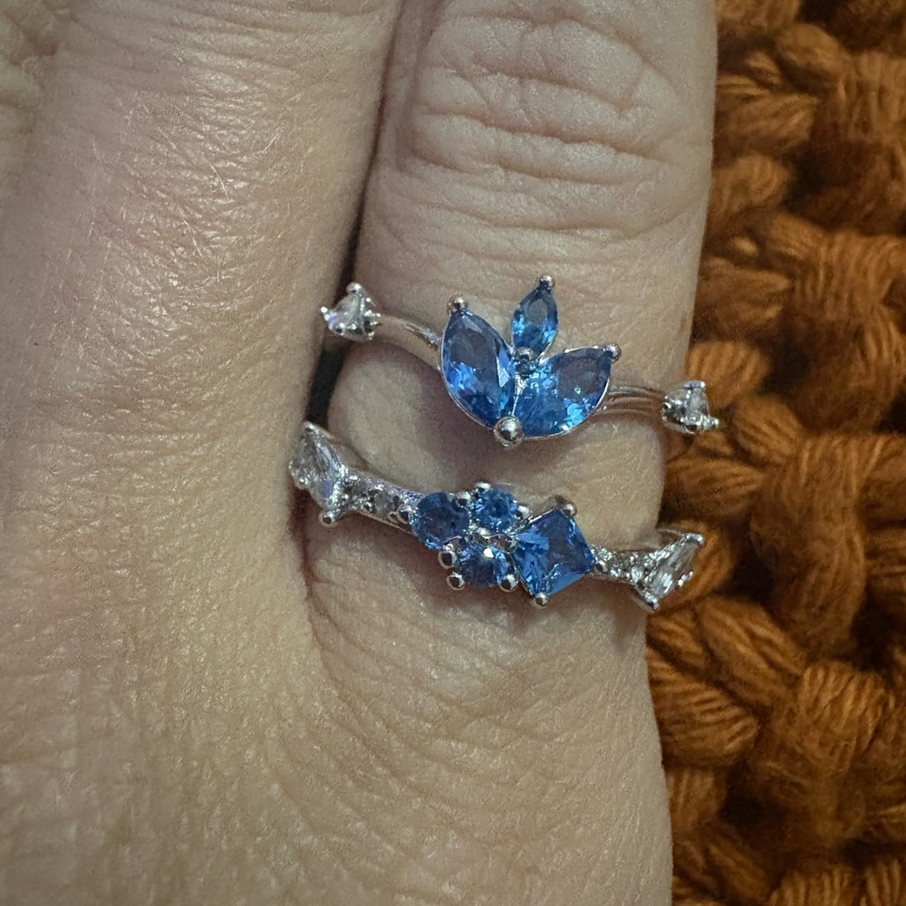 Elegant Silver and Blue Gemstone Ring Set